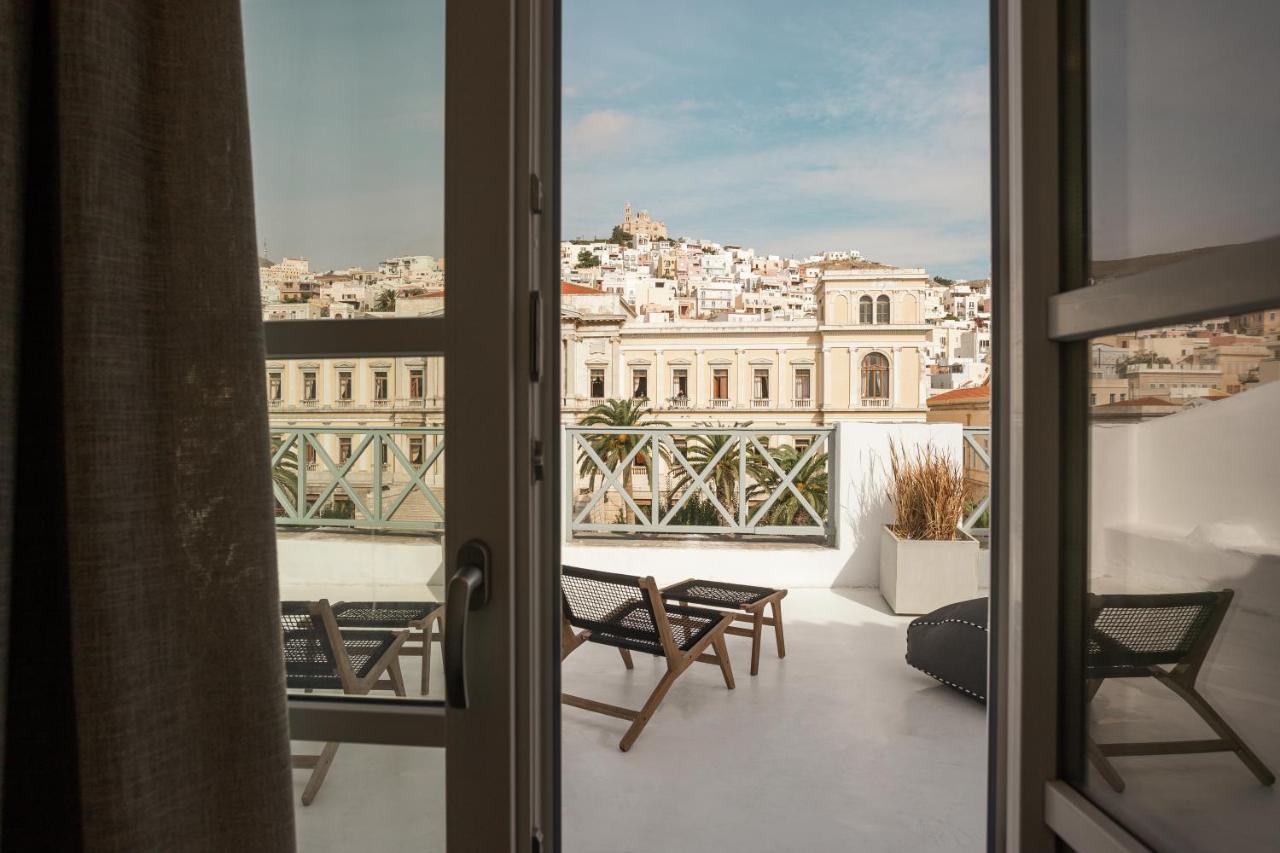 Syros Soul Luxury Suites Ermoupoli Dış mekan fotoğraf